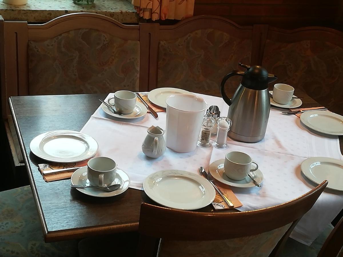 Erfurth Hotel *